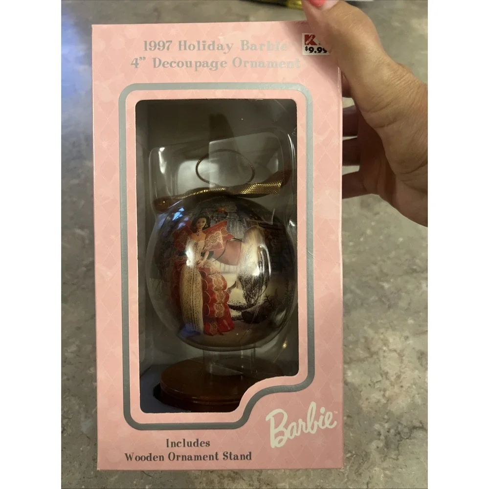 1997 Holiday Barbie 4